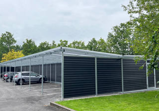 Stort PLAN Carportanlaeg Parkering Til Biler Solceller Paa Tage-
