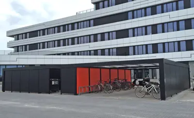 KUBIC Cykeloverdaekning Carporte Til Specialkoeretoejer Depotrum Under Samme Tag