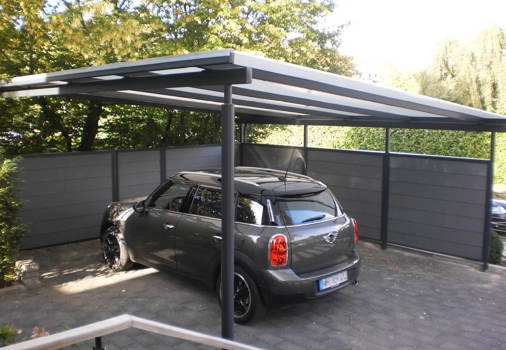 PLAN carport pulverlakeret i sort. Plads til 1 bil med ekstra bredde