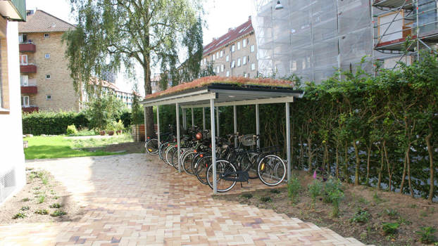 PLAN cykelparkering med god plads til 20 cykler.