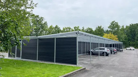 Stort PLAN Carportanlaeg Parkering Til Biler Solceller Paa Taget