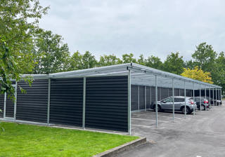 Stort PLAN Carportanlaeg Parkering Til Biler Solceller Paa Taget